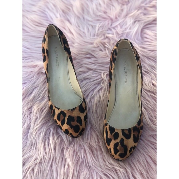 Marc Fisher Classic Animal Print Point Toe Heels - Picture 1 of 7